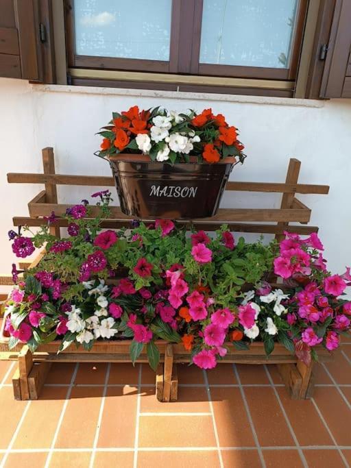 B&B Il Tulipano Como Bagian luar foto